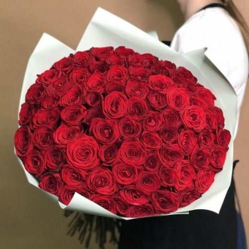 Купить на заказ Букет из 75 красных роз с доставкой в Каратау
